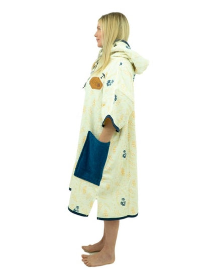 T PONCHO BUMPY WOMAN
