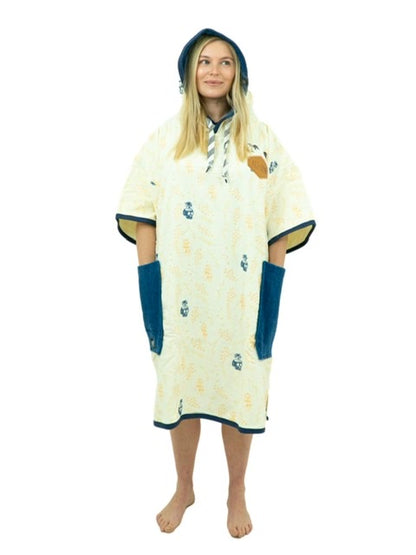 T PONCHO BUMPY WOMAN